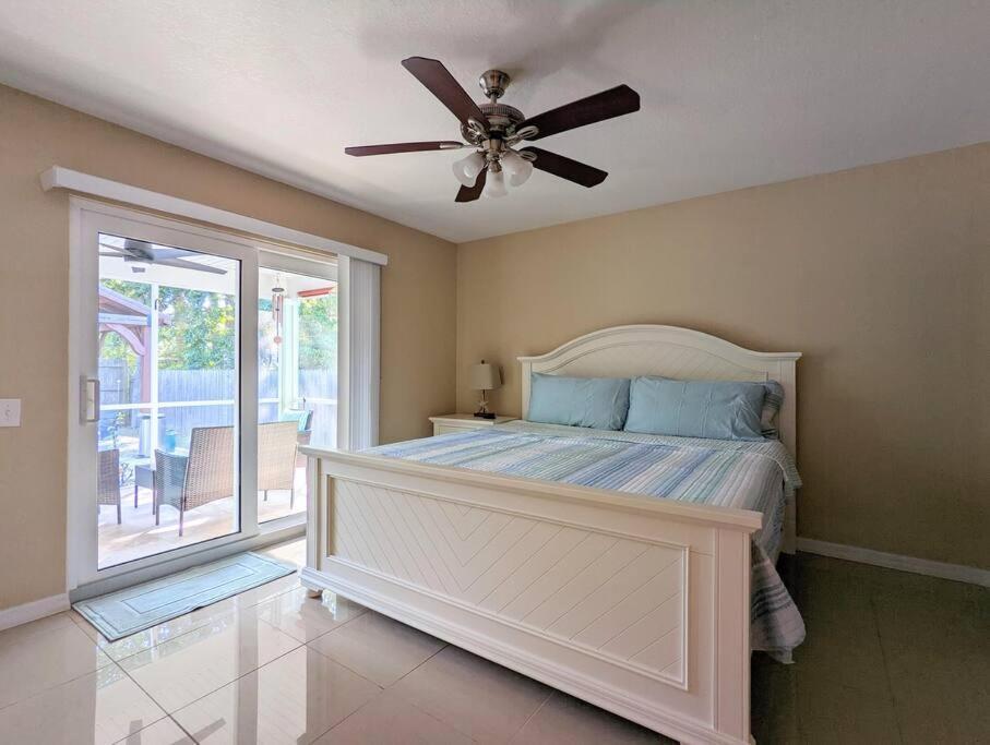 3Bed & 2Bath Property Couple Minutes From Siesta Key Beach & Downtown Sarasota Exterior foto