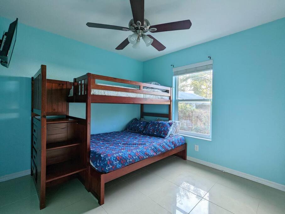 3Bed & 2Bath Property Couple Minutes From Siesta Key Beach & Downtown Sarasota Exterior foto